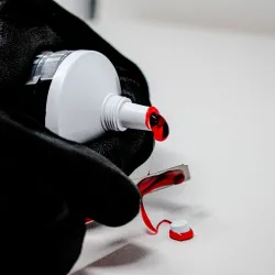 AMSOIL Engine Assembly Lube – Lubrifiant pentru asamblare motoare performanță & racing | BoutiqueOils.ro